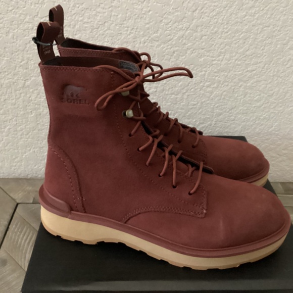 SOREL Women's Hi-Line Lace-Up Mid-Shaft Lug-Sole Booties, size 9 - Picture 6 of 8